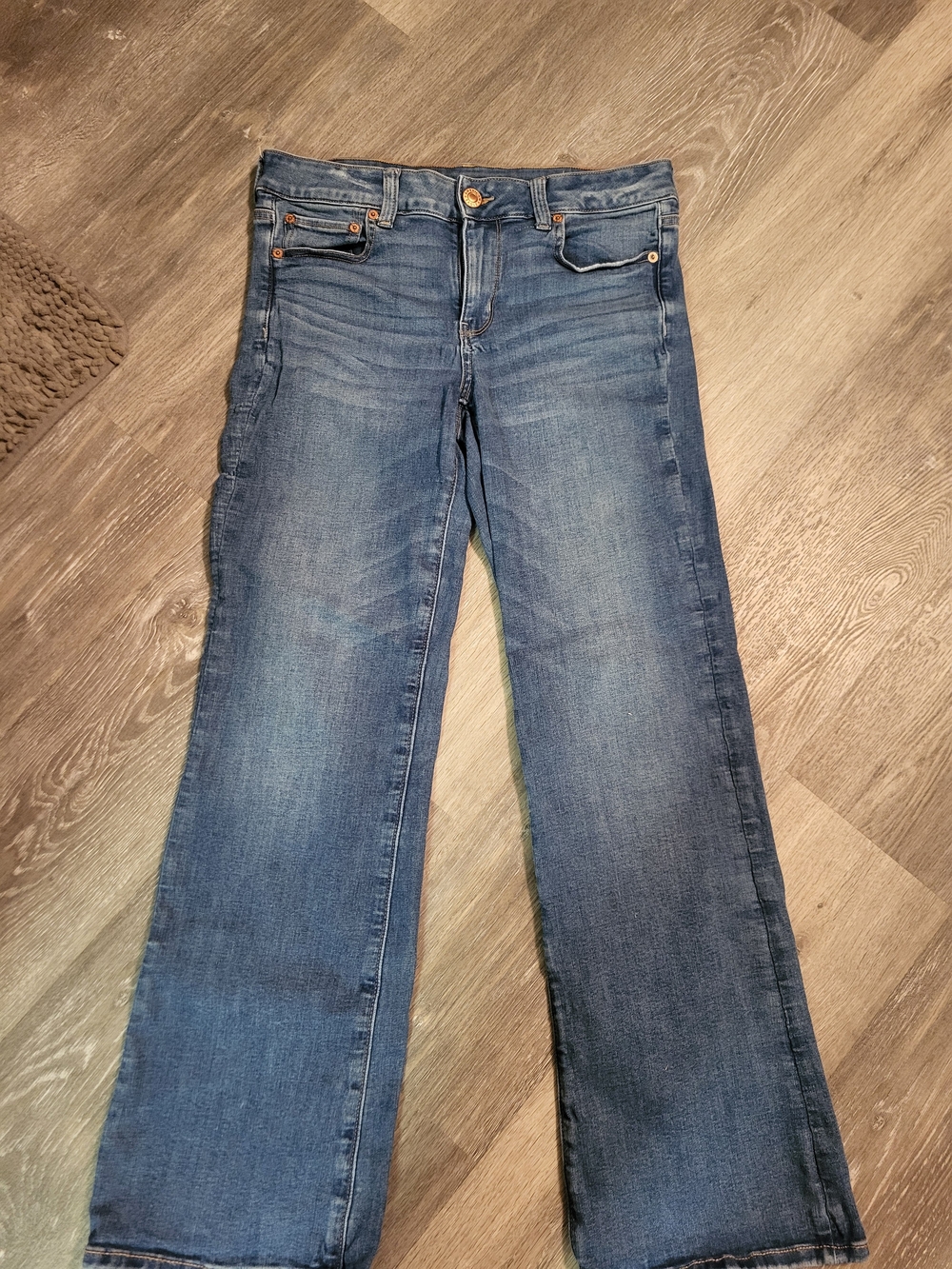 American Eagle Women’s 8 Favorite Boyfriend Denim Level Stretch Bootcut Jeans